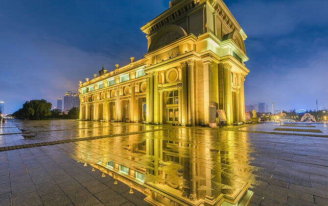 How-to-design-the-lighting-of-the-city-square-1